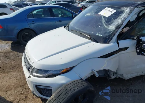 2017 Land Rover Range Rover Evoque Se/Se Premium z USA, uszkodzony, nr VIN SALVP2BG2HH213402